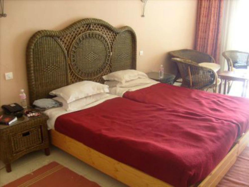 African Queen Hammamet Luaran gambar